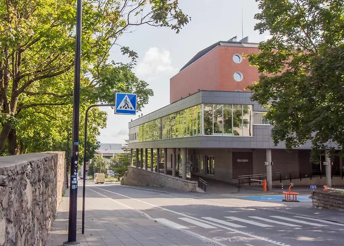 Vanemuise Center * タルトゥ